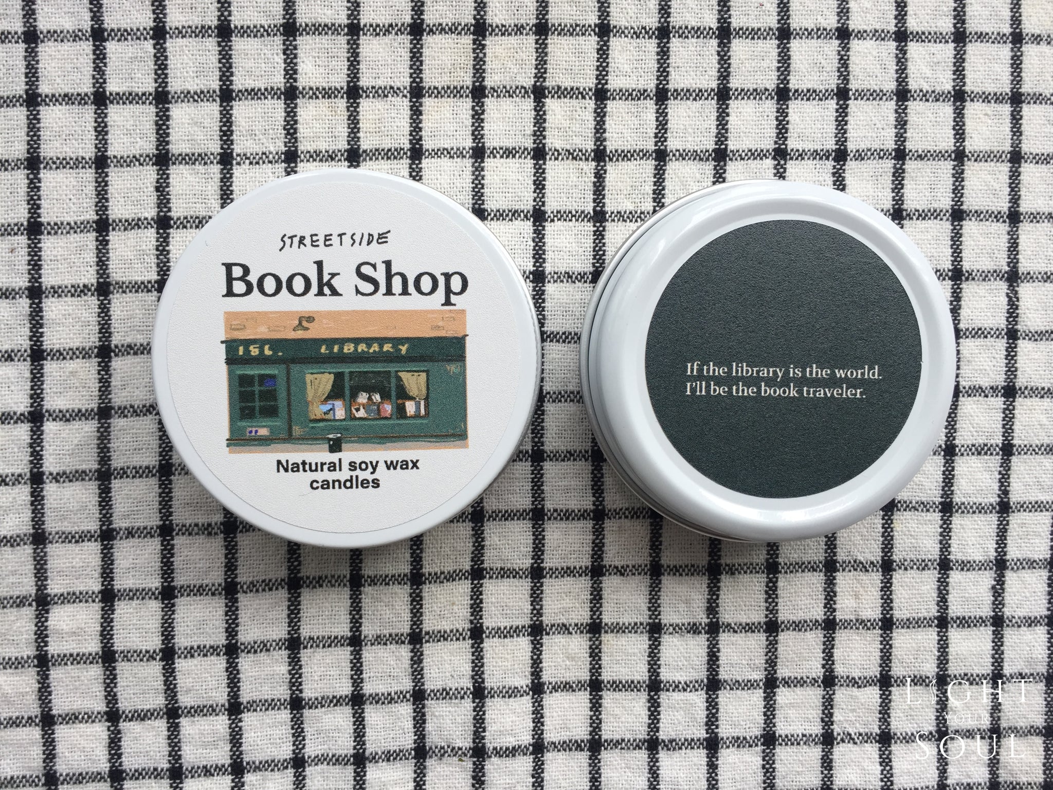 Streetside Book Shop Soy Wax Candle 街角書店大豆香氛蠟燭